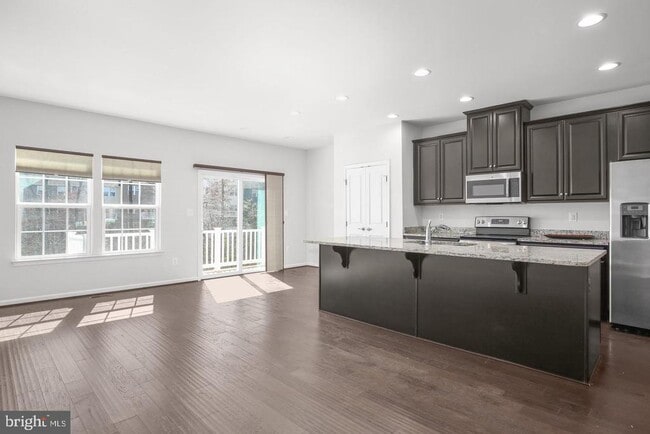 Photo - 8643 Rosecrans Ln