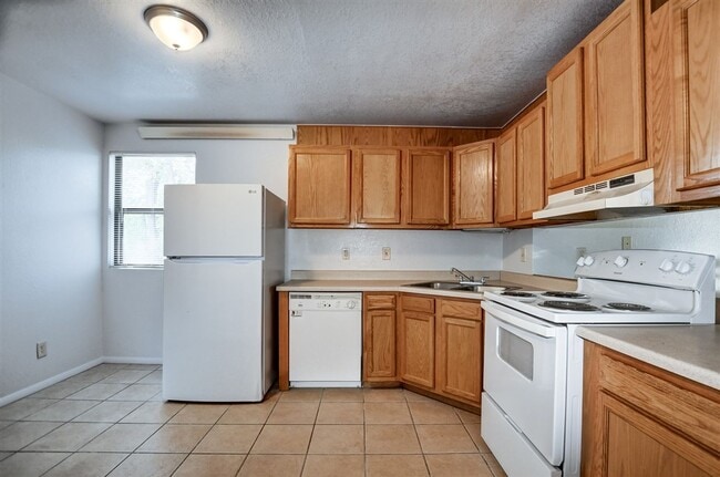 Photo - 726 Bird St Unit 2C
