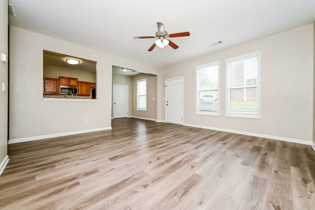 Photo - 1456 Arbor Pl Dr