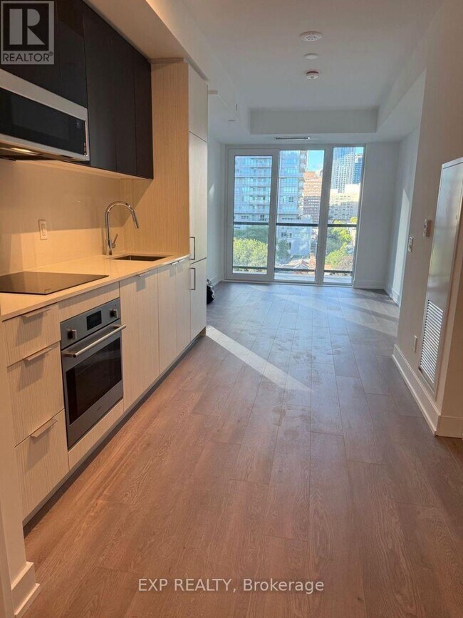Photo - 308 Jarvis St Unit 818