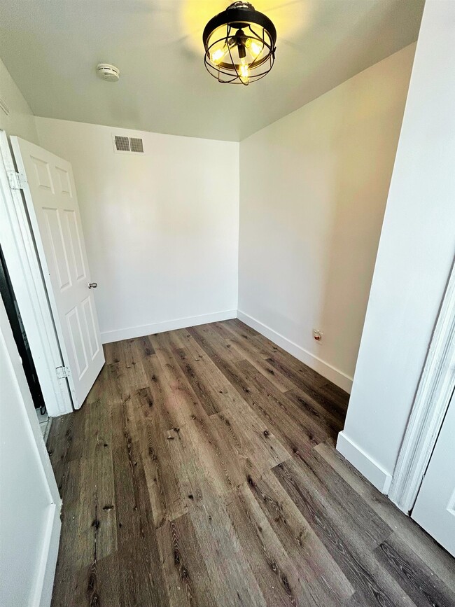 Photo - 21 Tillinghast St