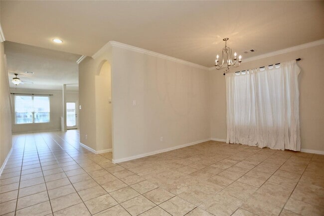 Photo - 24339 Goodwin Dr