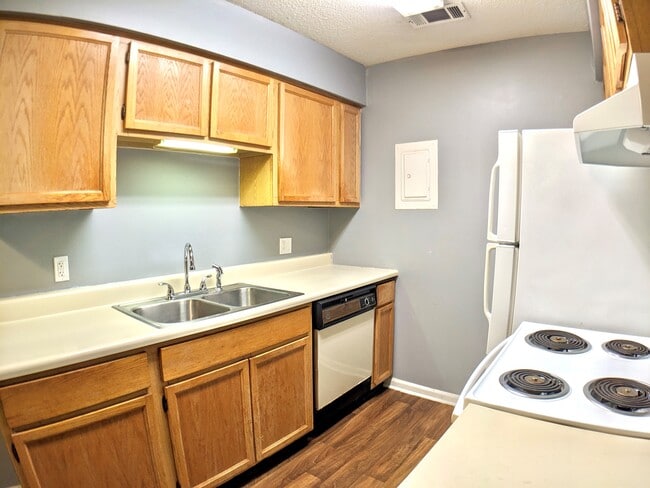 Photo - Southern Pines