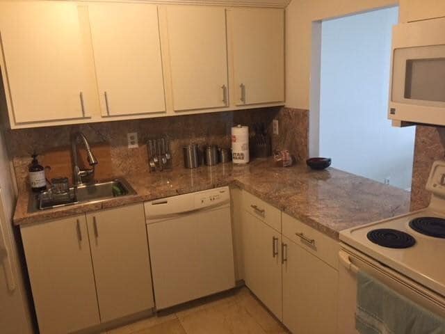 Photo - 200 Leslie Dr Unit 1117