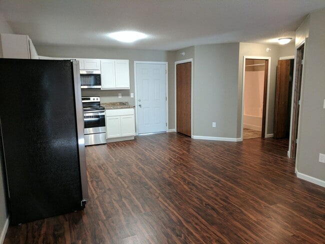 Photo - Rosewood Apartments