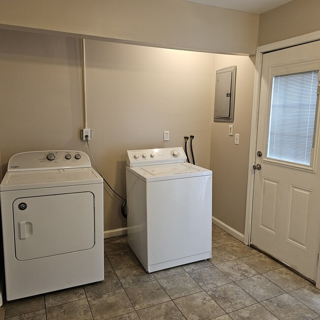 Photo - 2355 Briardale Ct