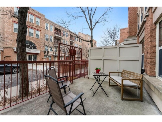 Photo - 645 N 1st St Unit 139