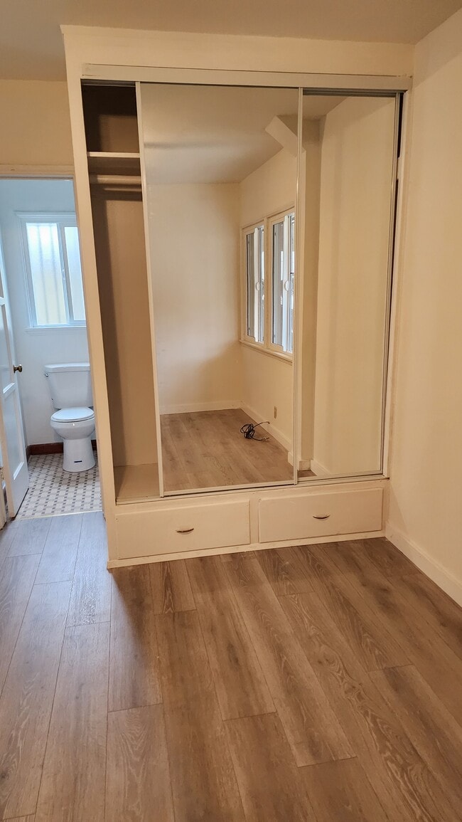 Photo - 6410 La Mirada Ave Unit 6410-1/4