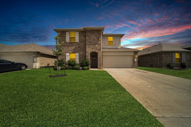 Building Photo - 22614 Petrizzi Ln Rental