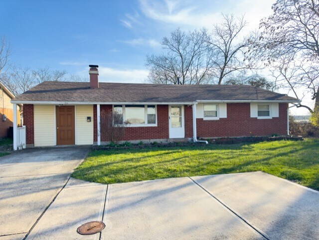 Photo - 671 E Crescentville Rd House