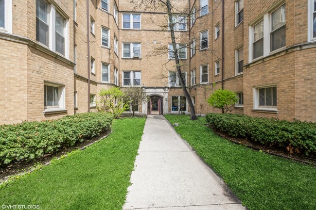 Photo - 2212 E 70th St Condo Unit 1B