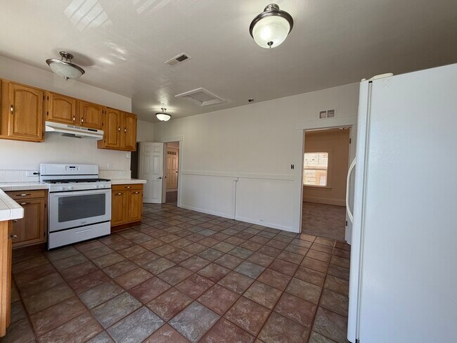 Photo - 1759 85th Ave