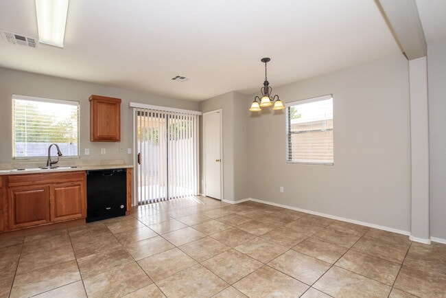 Photo - 2081 E Paso Fino Dr