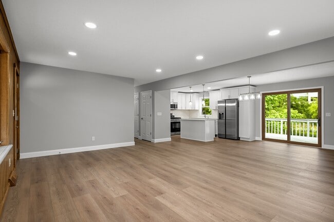 11004 Oak Knoll Ter N