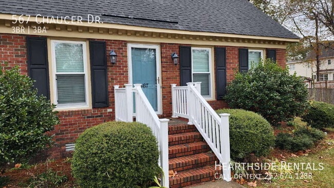 Photo - 567 Chaucer Dr