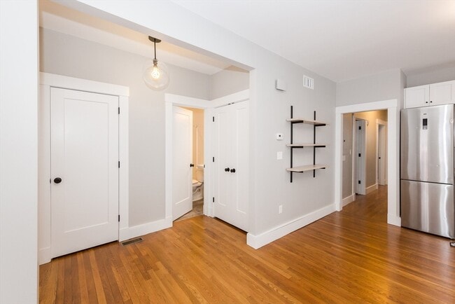 Photo - 127 Hudson St Unit 1