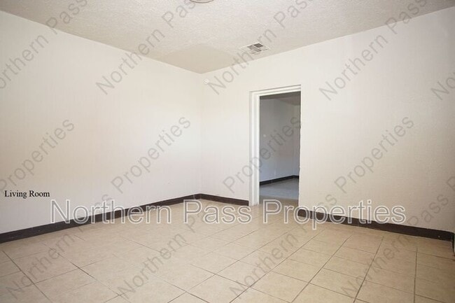 Photo - 411 Dodge Rd