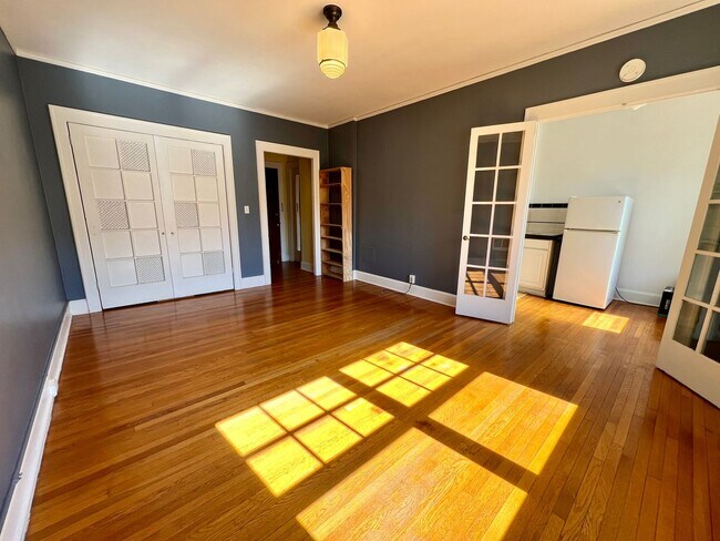 Photo - Historic Studio with Murphy Bed, Storage & Prime Alphabet District Location!
