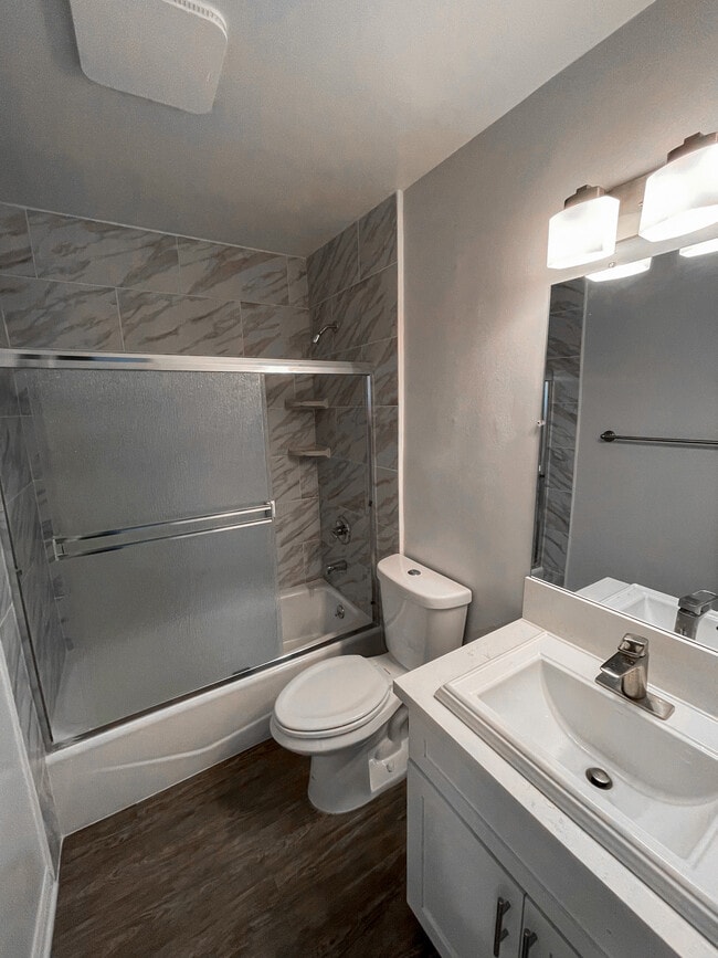 Photo - Stonehill Apartment Complex