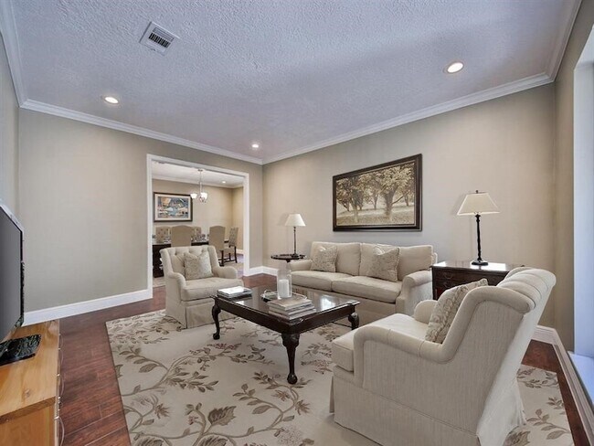 Photo - 10519 Laneview Dr