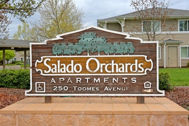 Signage - Salado Orchards Apartments