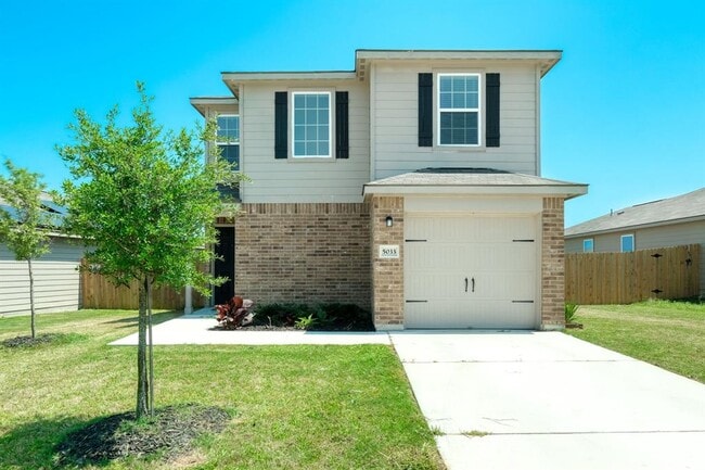 Building Photo - 5033 Cressler Ln