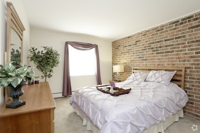 1 Bedroom - Bedroom
