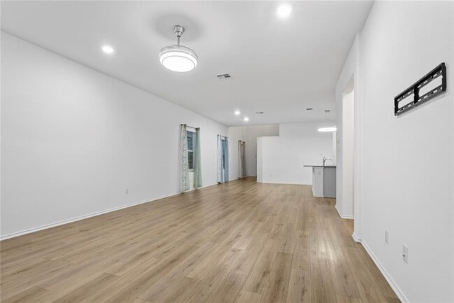 Photo - 148 Rowdy Yates Wy