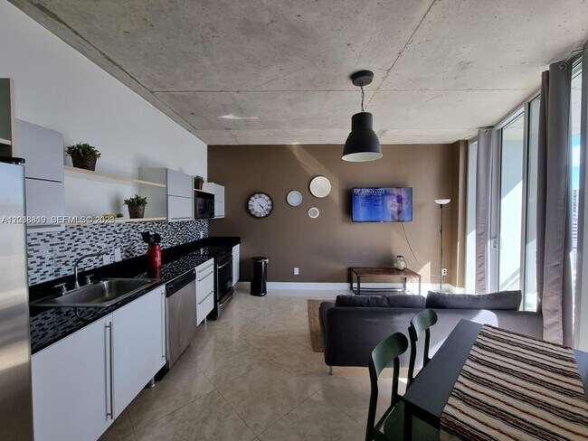 Photo - 690 SW 1st Ct Unit 1827