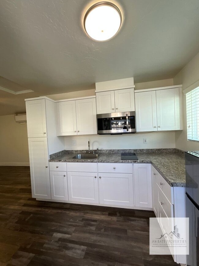 Photo - 3074 E Terrace Ave Unit Terrace Front House