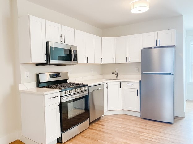 Photo - 84 Emerson St