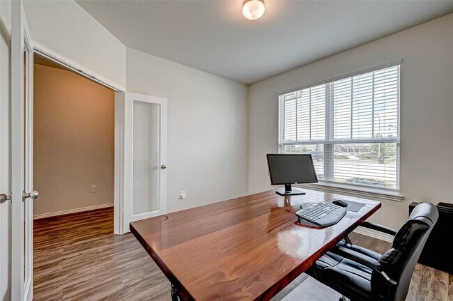 Photo - 25919 Kinship Ct