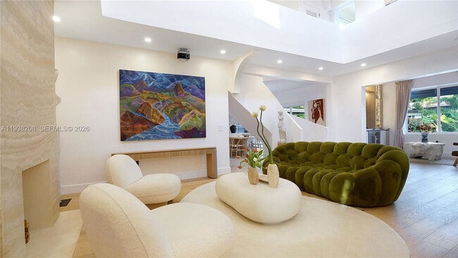 Photo - 1201 NE 85th St