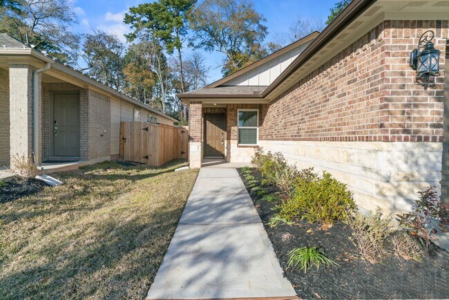 Photo - 2014 Darlington Oak Dr