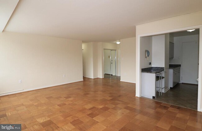 Photo - 10500 Rockville Pike Unit 406