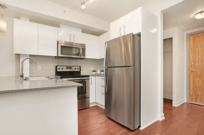 Photo - 1215 Apartments