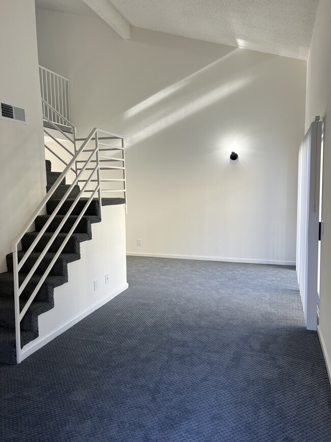 Photo - 10770 Palms Blvd Unit 206