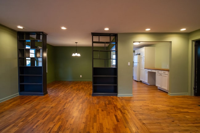 Photo - 2063 Delano Dr NE