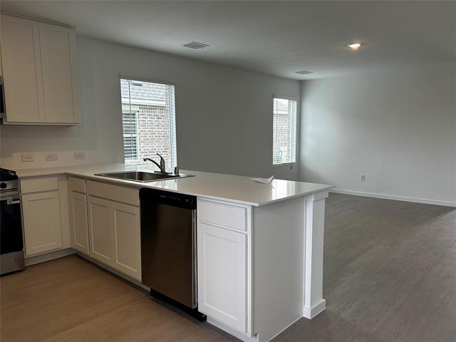 Photo - 701 Dressage Ln