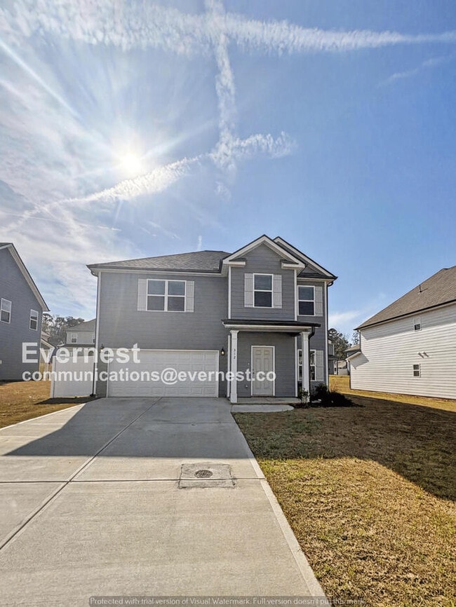 Building Photo - 4 Bed/2.5 Bath Home with Garage / Pet-Friendly / Available Now!