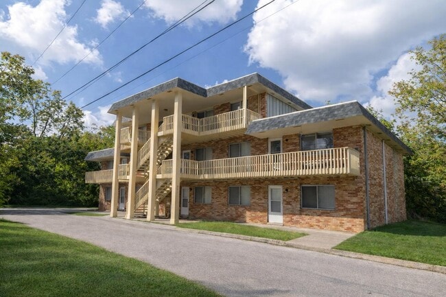 Building Photo - 801 N Ann St Unit 2