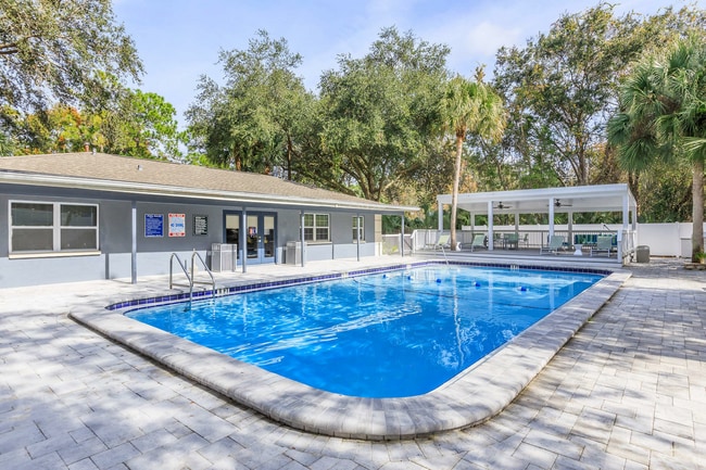 Villas at Deer Park Apartments