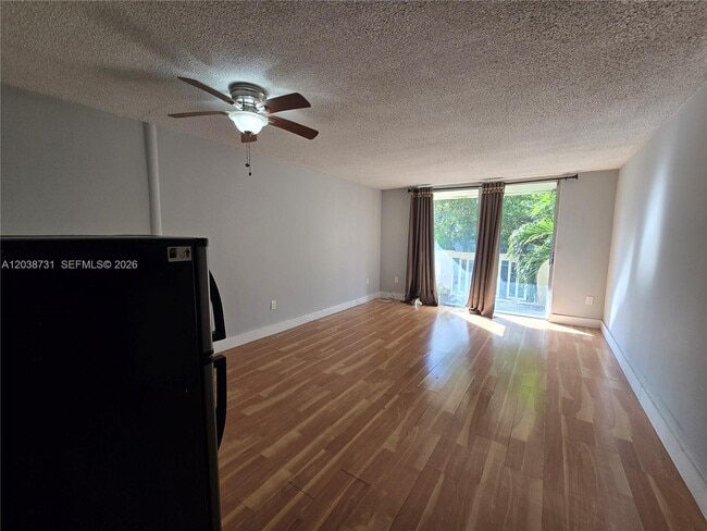 Building Photo - 1800 Sans Souci Blvd Unit 314