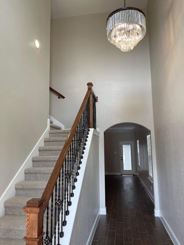 Photo - 704 Shoal Crk