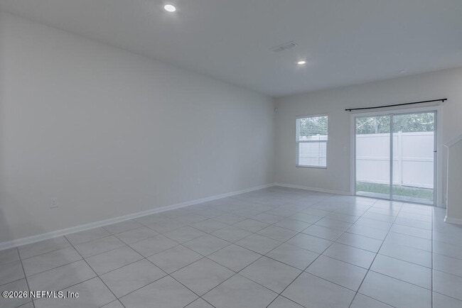 Photo - 983 Observatory Pkwy