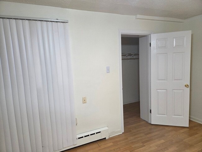 Photo - 625 Houston Ave Unit 1