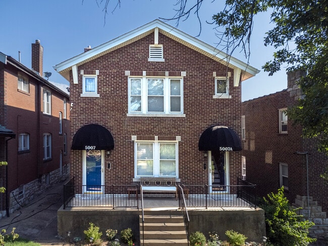 Building Photo - 5007 Tholozan Ave Unit 2F Rental