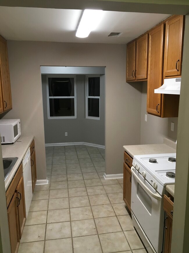 Photo - 110 Hillpine