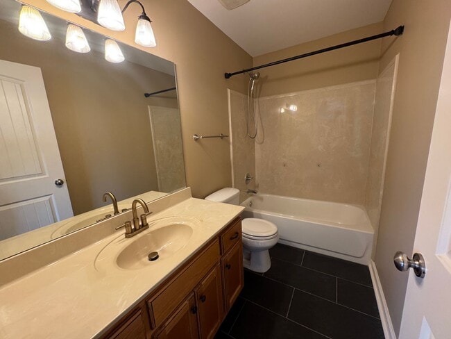 Photo - 205 Hackberry Cove