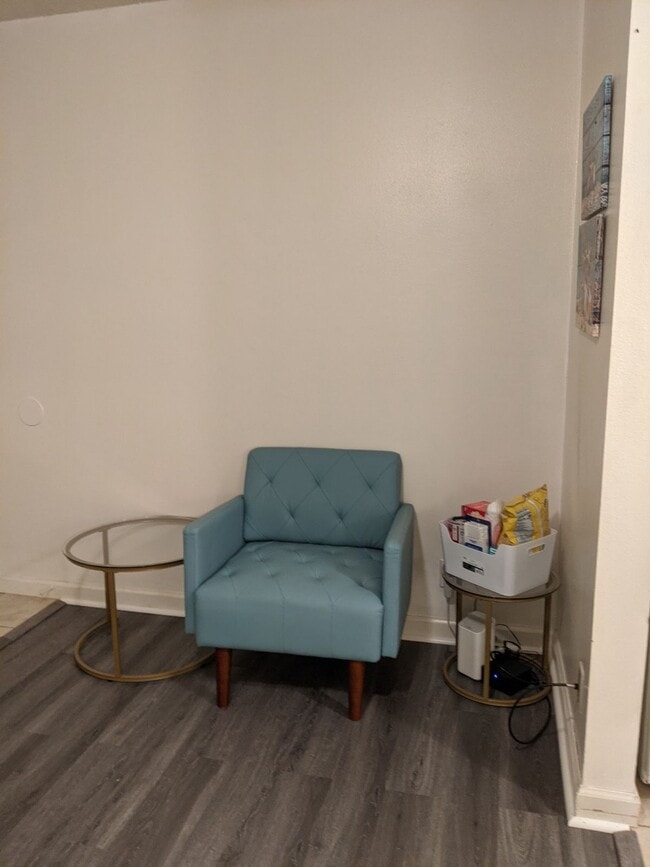 2108 Campus Dr Unit 3